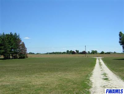8914 Lafayette Center Road Yoder, IN 46798 - Photo 2 of 12