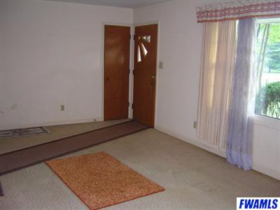 8914 Lafayette Center Road Yoder, IN 46798 - Photo 6 of 12