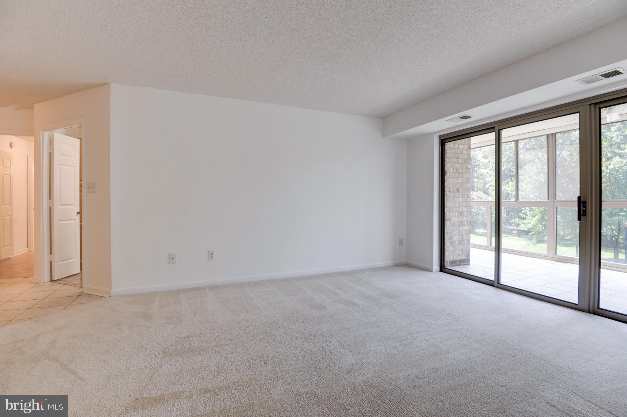 19385 Cypress Ridge Terrace, Unit 220 Leesburg, VA 20176 - Photo 17 of 64