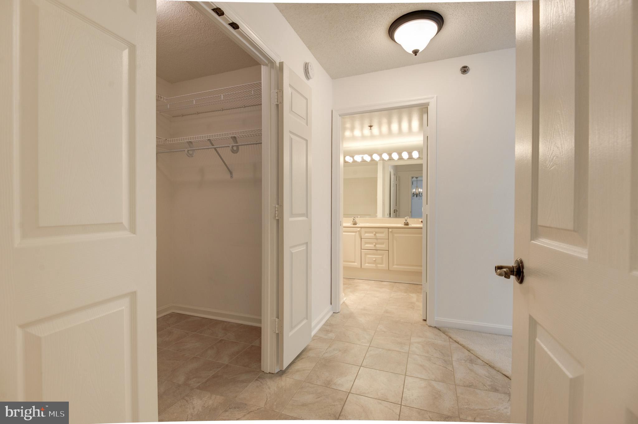 19385 Cypress Ridge Terrace, Unit 220 Leesburg, VA 20176 - Photo 38 of 64
