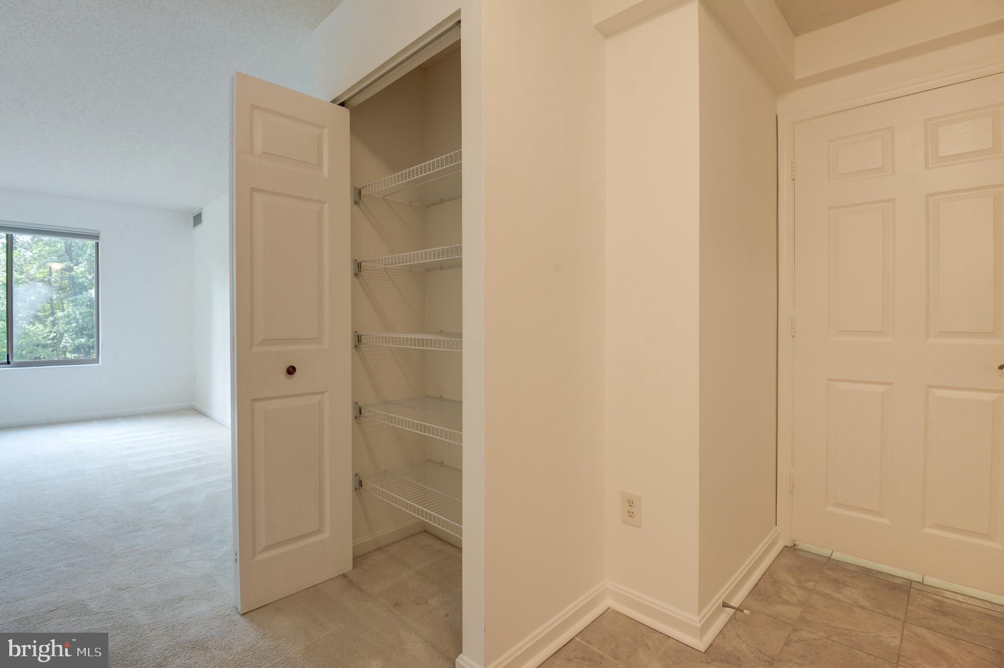 19385 Cypress Ridge Terrace, Unit 220 Leesburg, VA 20176 - Photo 45 of 64