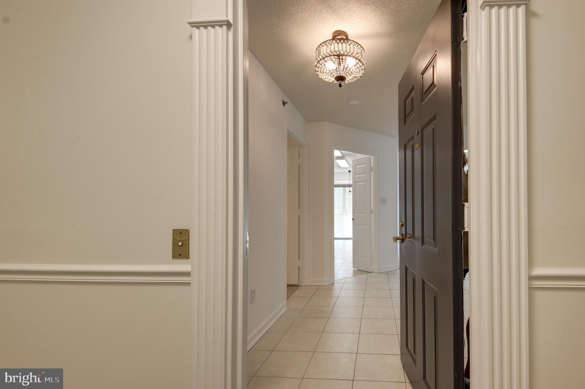 19385 Cypress Ridge Terrace, Unit 220 Leesburg, VA 20176 - Photo 5 of 64