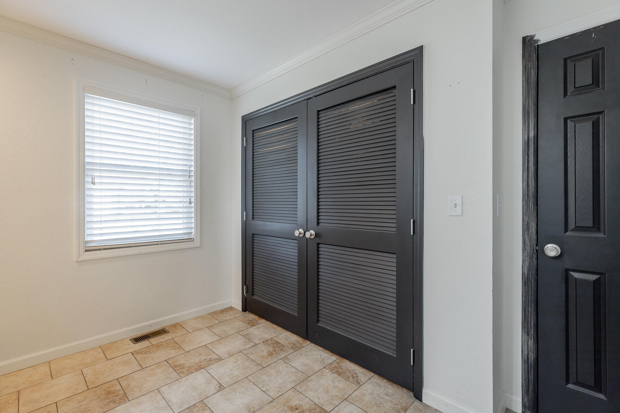 210 Ruby Street Bridgeport, AL 35740 - Photo 32 of 65 210 Ruby Street HD-52