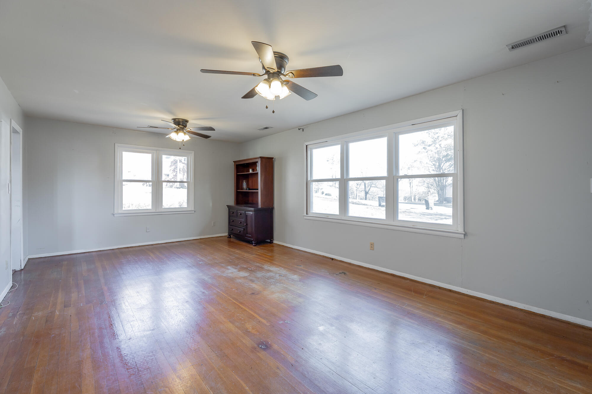 210 Ruby Street Bridgeport, AL 35740 - Photo 6 of 65 210 Ruby Street HD-26