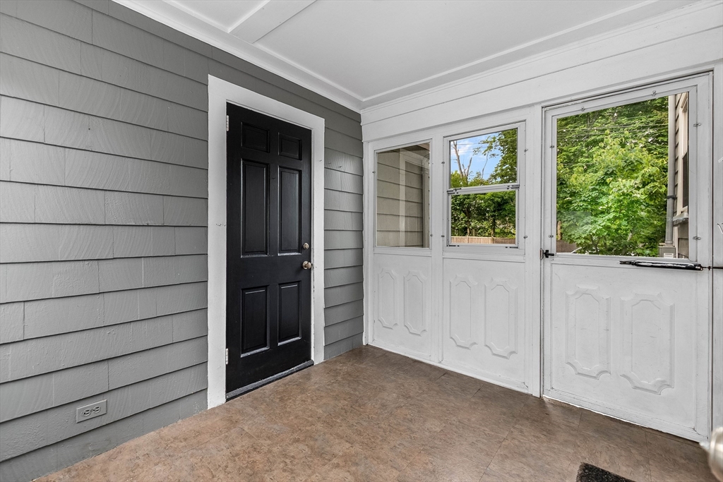 862 Pleasant Street Canton, MA 02021 - Photo 23 of 28