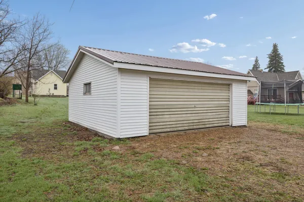 $205,900 | 615 Getty Street South, Sauk Centre, MN 56378