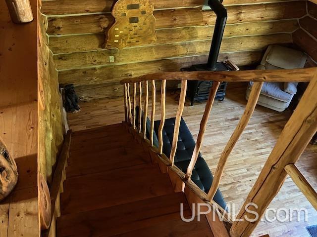 828 North County Road Wakefield, MI 49968 - Photo 22 of 34