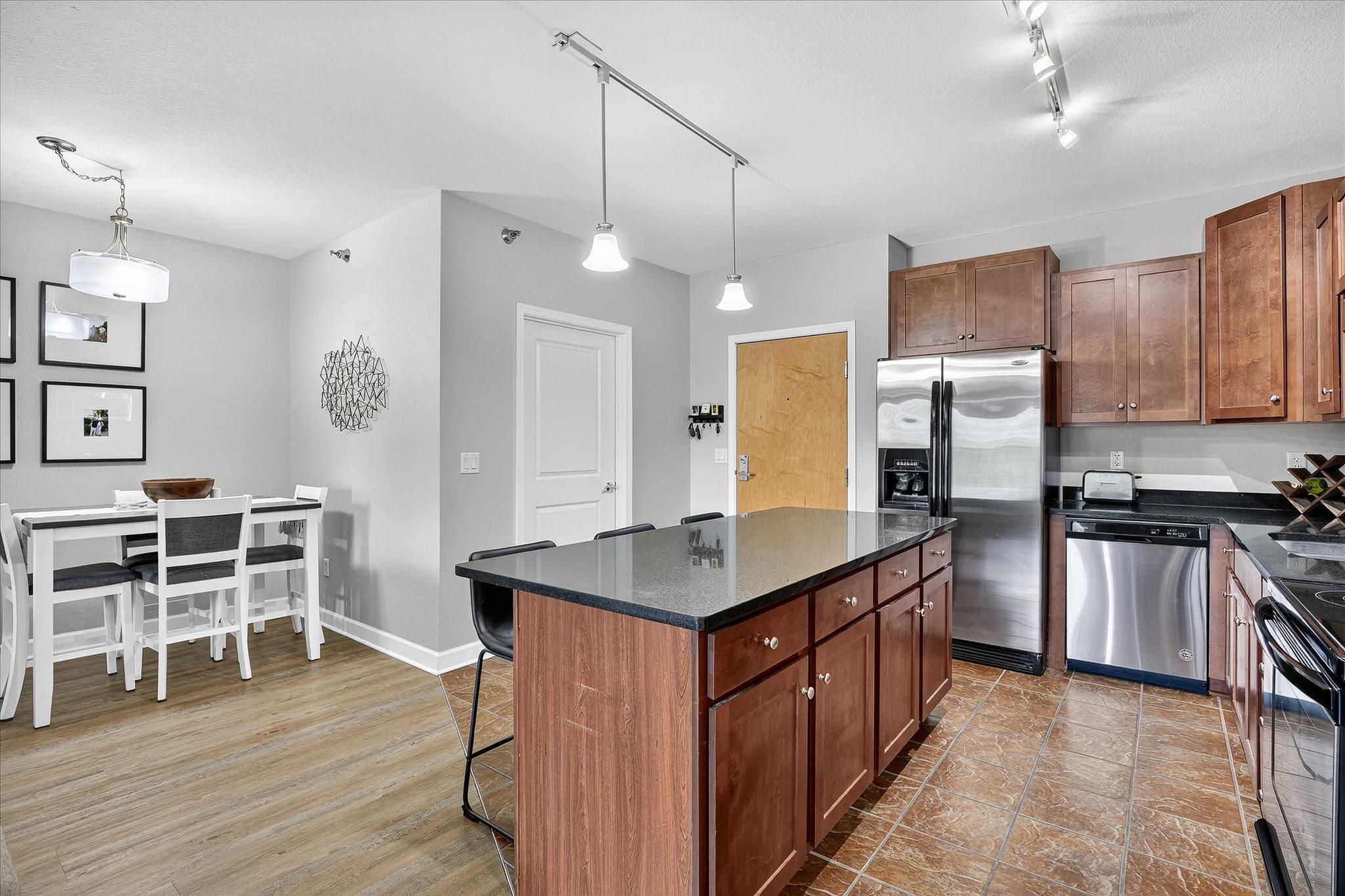 1155 Ford Road, Unit 203 St. Louis Park, MN 55426 - Photo 7 of 33