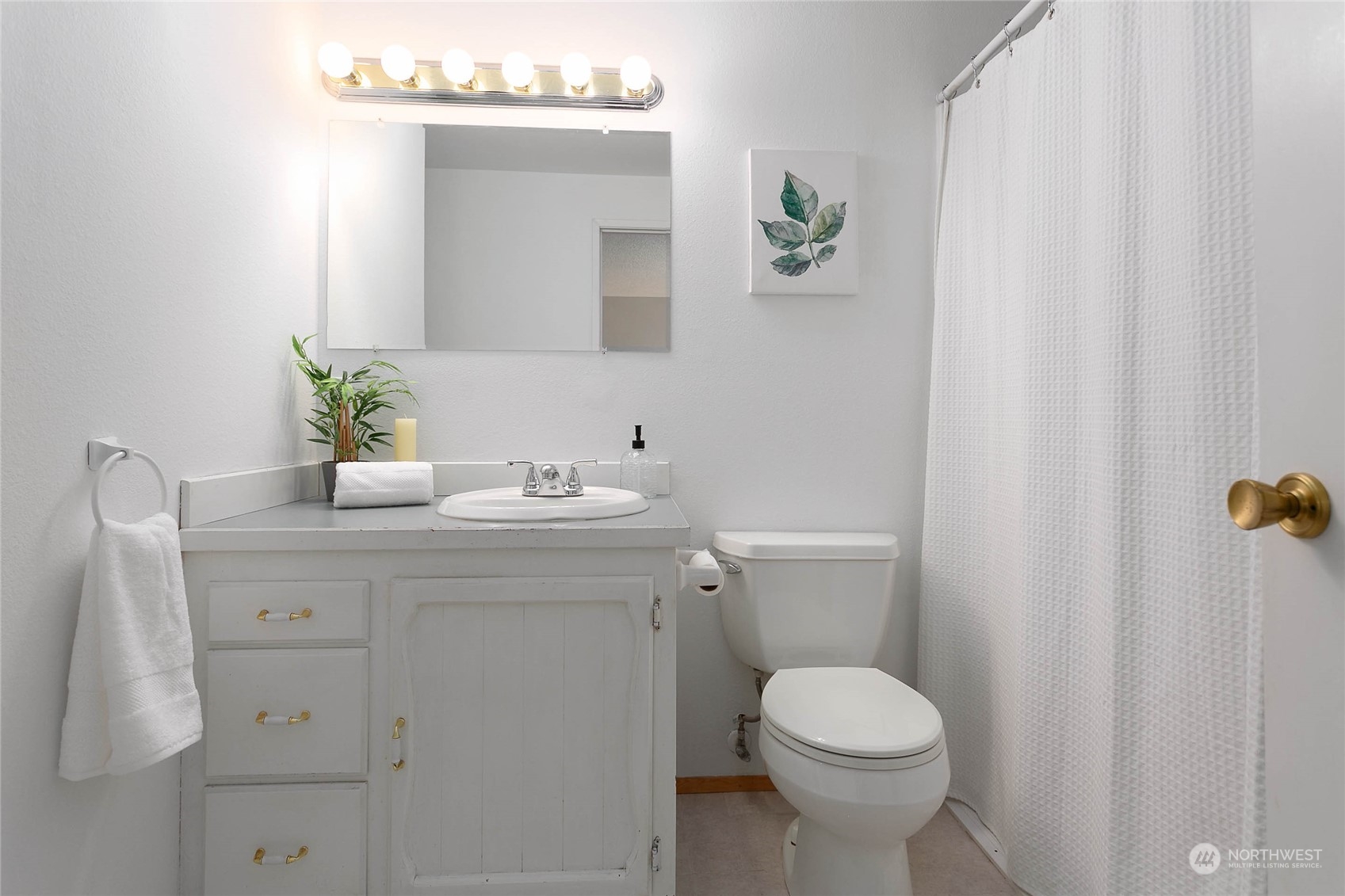 4165 Cougar Road Bellingham, WA 98226 - Photo 20 of 40 Gallery Image 20