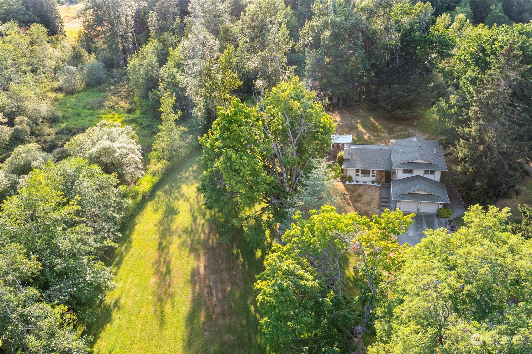 4165 Cougar Road Bellingham, WA 98226 - Photo 38 of 40 Gallery Image 38