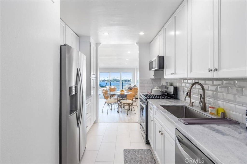 1 3rd, Unit 605 Long Beach, CA 90802 - Photo 7 of 56