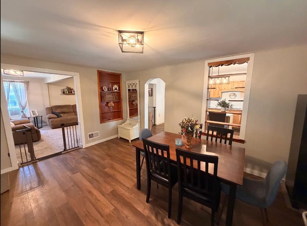 S8314 Denzer Road North Freedom, WI 53951 - Photo 7 of 26 Gallery Image 7