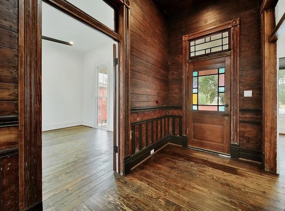 3408 Garrow Street, Unit A Houston, TX 77003 - Photo 3 of 30 a view of an entryway door