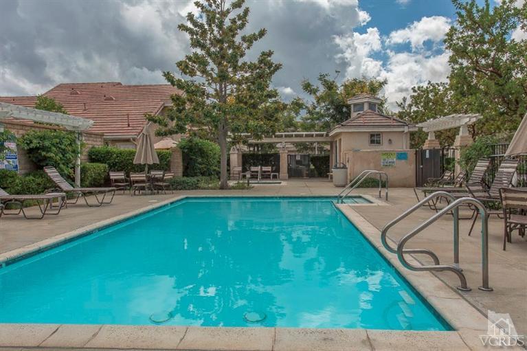 5613 Daisy Street Simi Valley, CA 93063 - Photo 3 of 23 Additional Photo