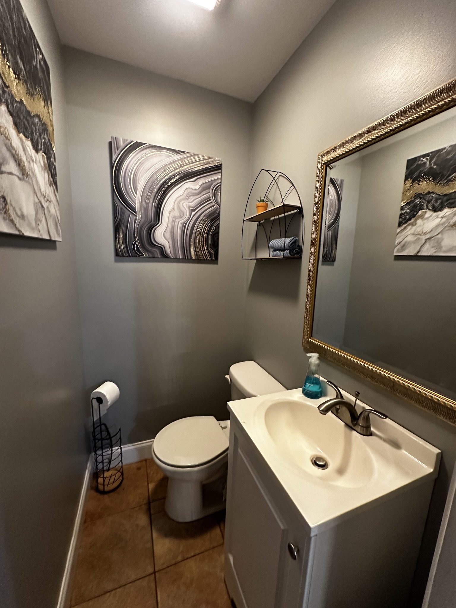 746 Stratton Road Huntland, TN 37345 - Photo 7 of 39 1/2 bath conveniently located near the main living space.