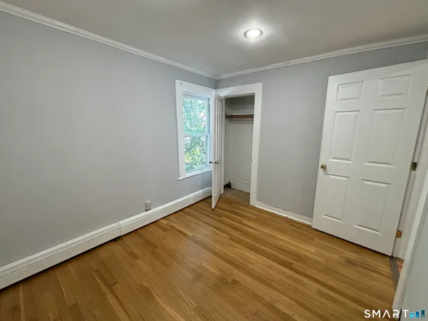 $619,000 | 8-10 Jetland Place, Bridgeport, CT 06605