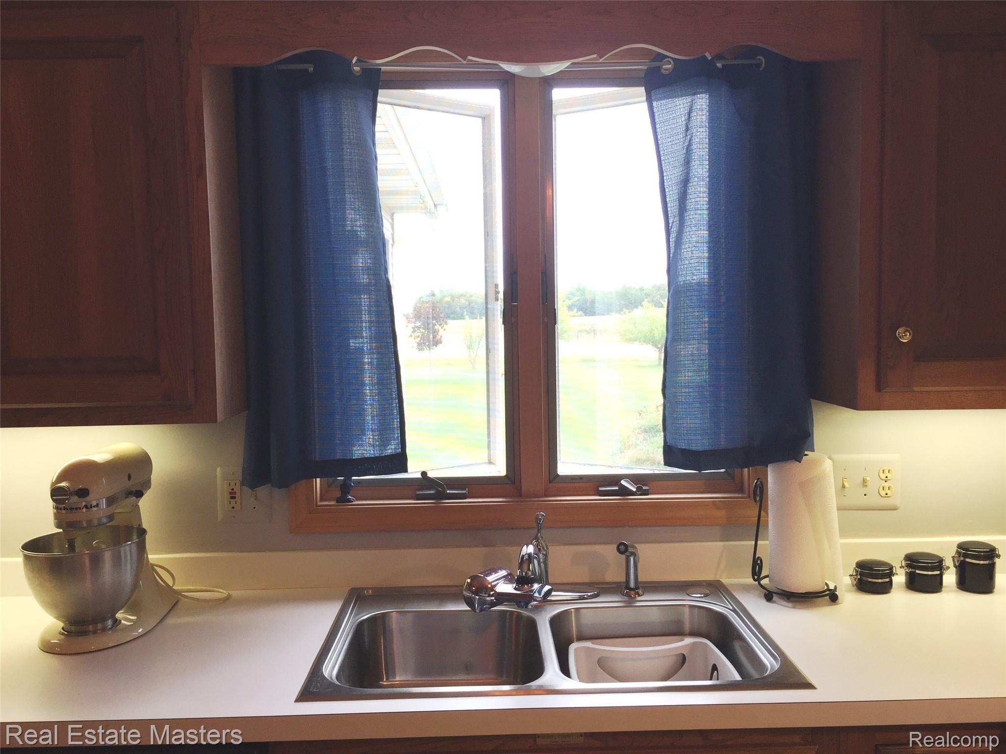 5145 Beard Road North Street, MI 48049 - Photo 6 of 23 b10.JPG