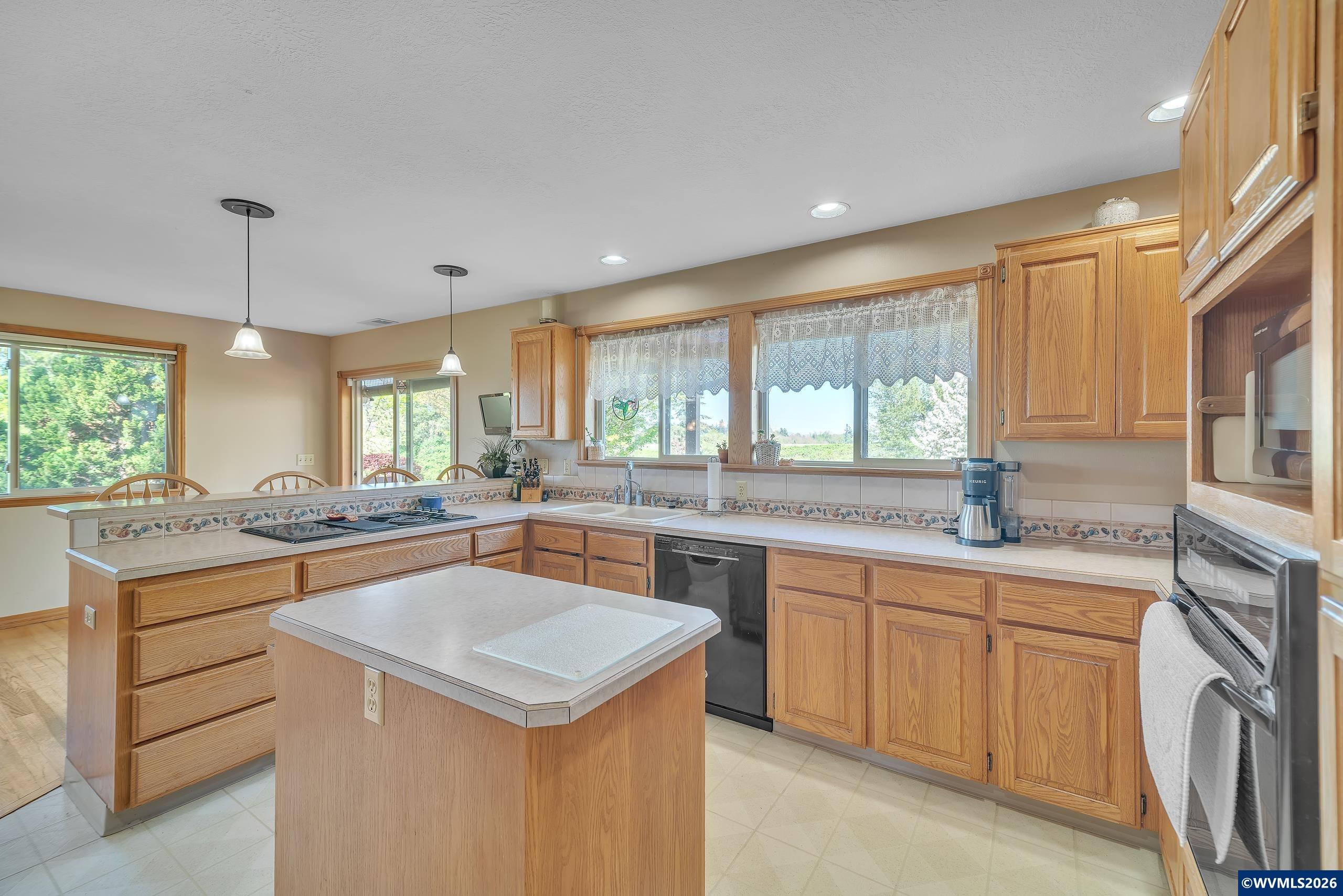 6900 South Schneider Road Canby, OR 97013 - Photo 15 of 28