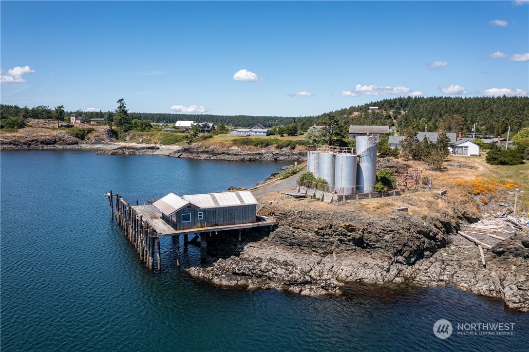 1996 Richardson Road Lopez Island, WA 98261 - Photo 3 of 16