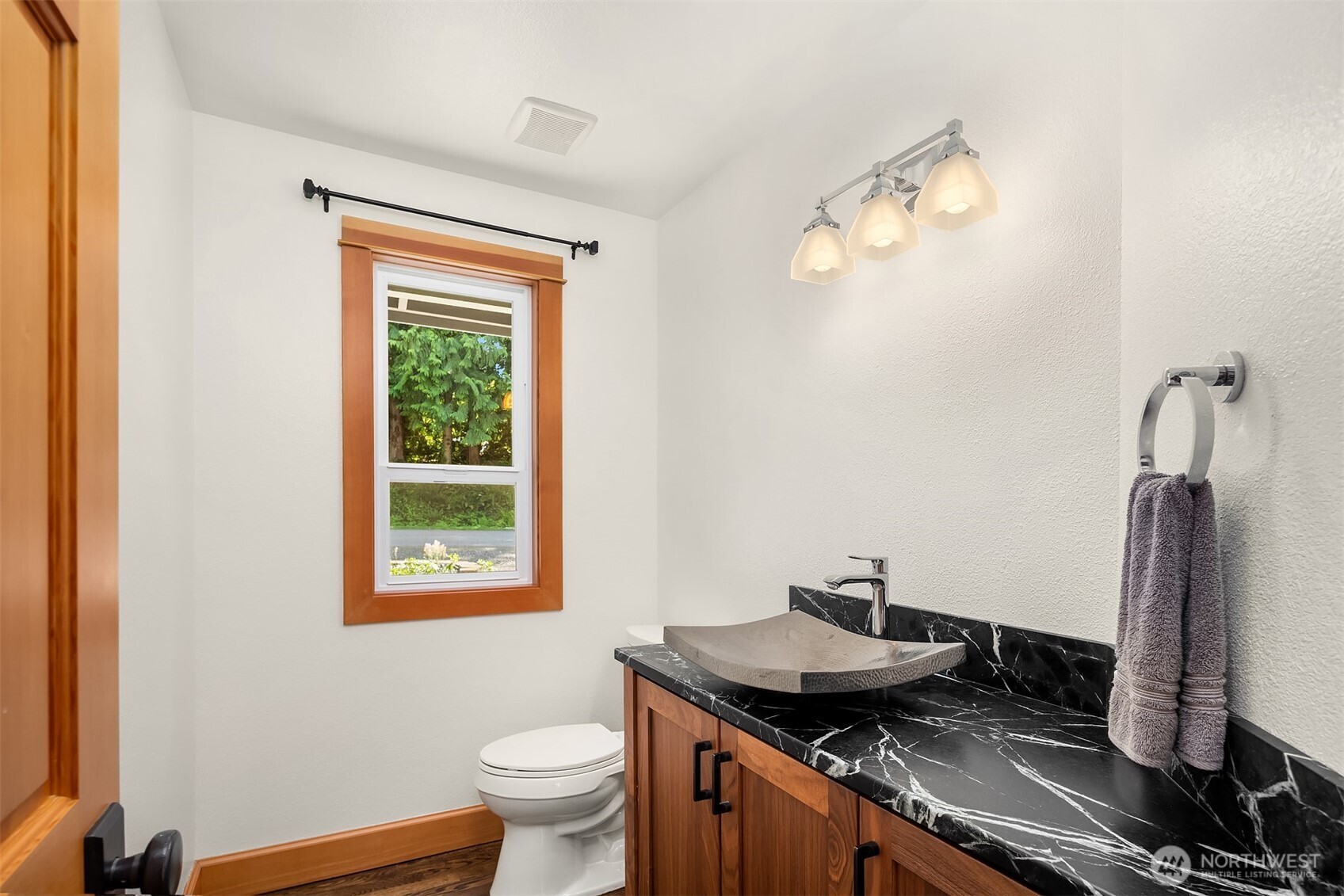33306 Southeast 52nd Street Fall City, WA 98024 - Photo 13 of 40