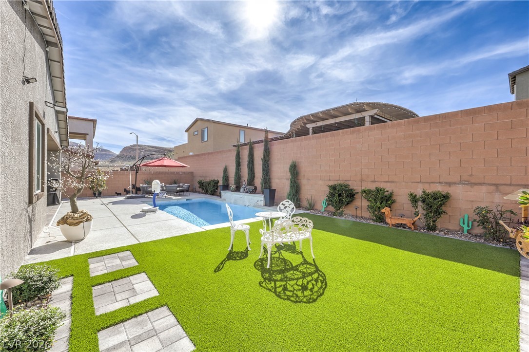 10089 Desert Azure Street Las Vegas, NV 89178 - Photo 3 of 30