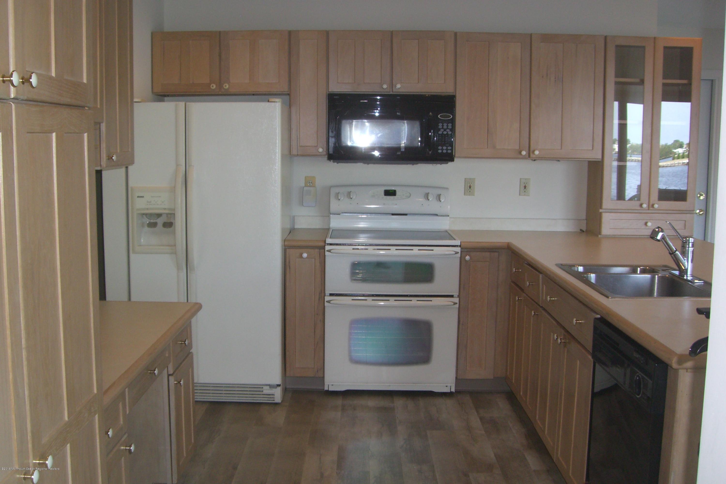 311 Richard Road Forked River, NJ 08731 - Photo 7 of 18 CIMG3524