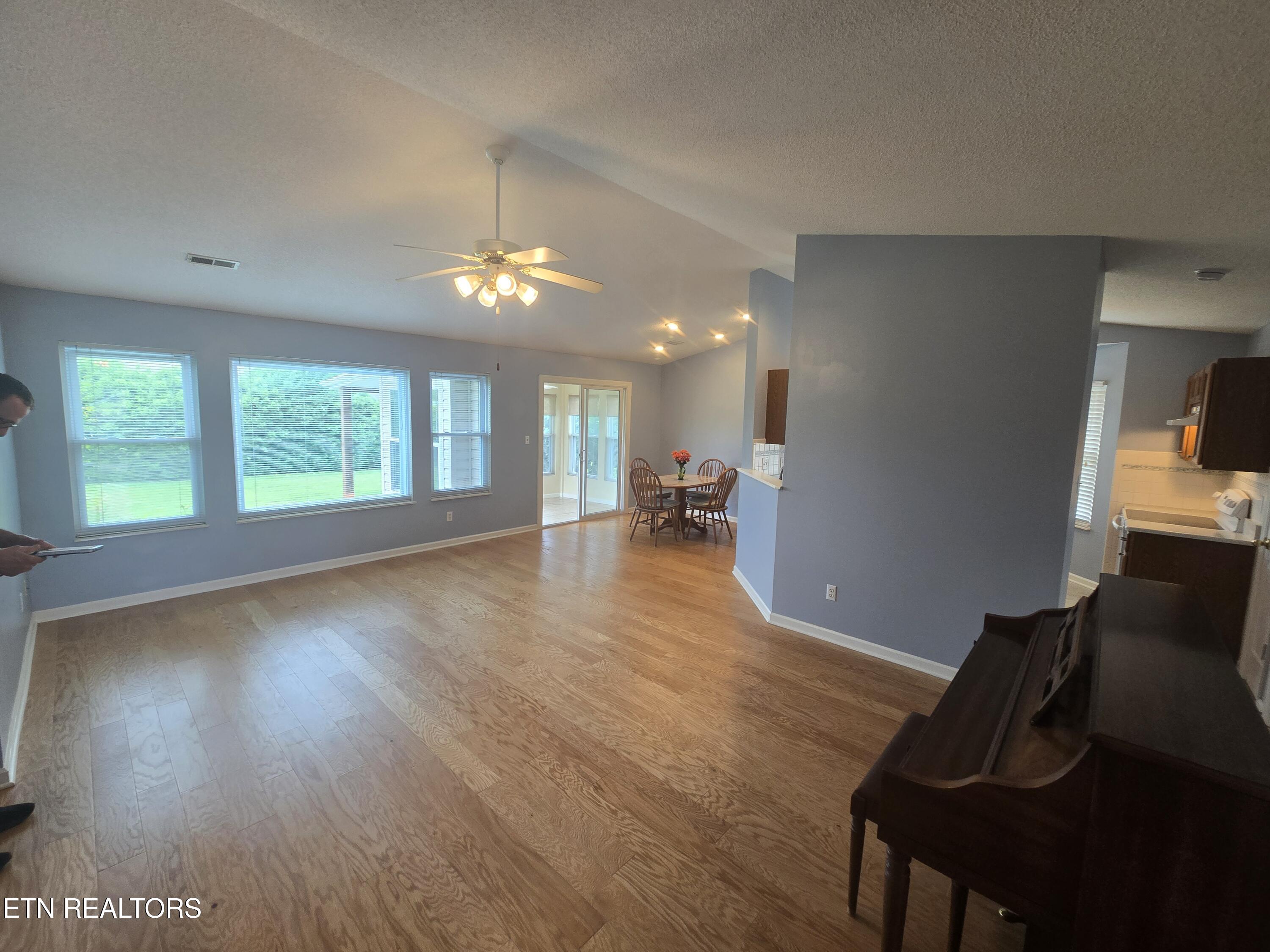 7228 Ghiradelli Road Knoxville, TN 37918 - Photo 10 of 15 20260531_153154
