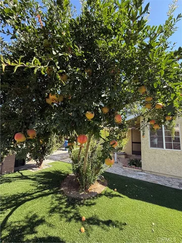 $3,900 | 19148 Saticoy Street, Reseda, CA 91335