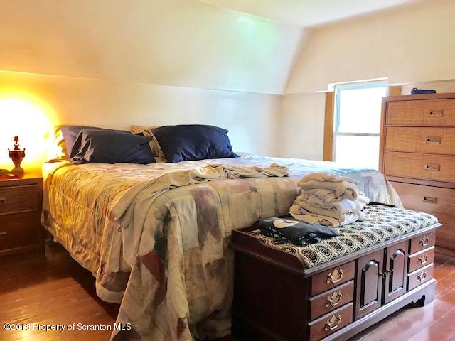 284 Manning Road Dalton, PA 18414 - Photo 17 of 33 Gallery Image 17
