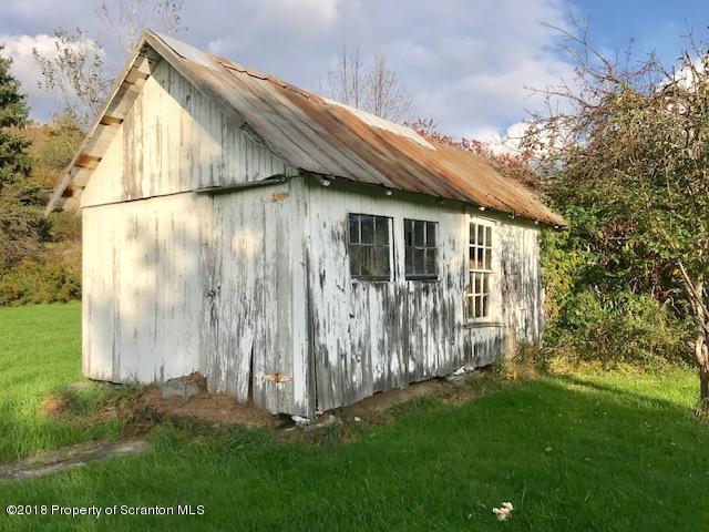 284 Manning Road Dalton, PA 18414 - Photo 27 of 33 Gallery Image 27