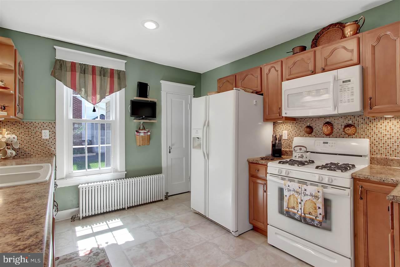 901 Felton Road Red Lion, PA 17356 - Photo 9 of 34