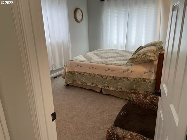 1261 Southwest Maple Street Dallas, OR 97338 - Photo 8 of 32
