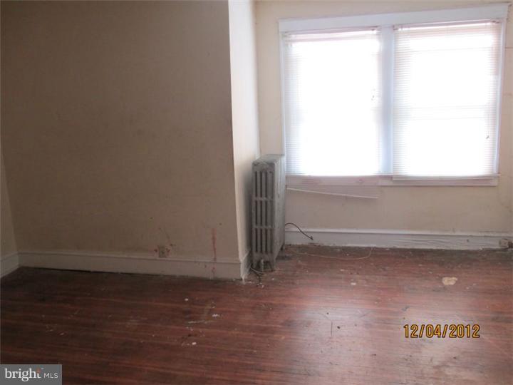 203 Laurel Road Sharon Hill, PA 19079 - Photo 4 of 8 Gallery Image 4