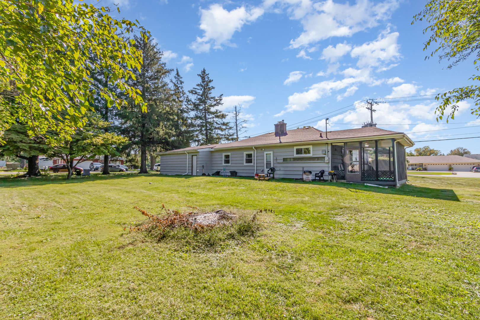 2535 Caton Farm Road Joliet, IL 60435 - Photo 24 of 25 a front view of a house with a garden