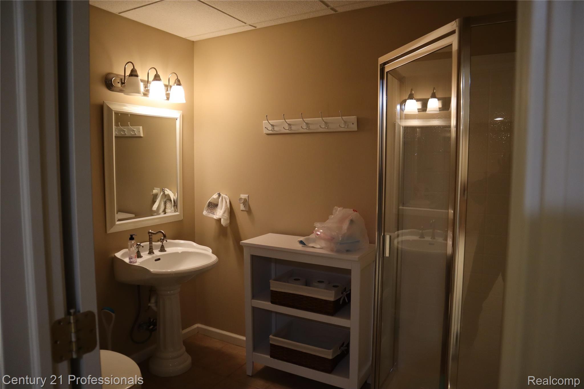 3863 Fawn Drive Rochester, MI 48306 - Photo 55 of 55 IMG_0037.JPG