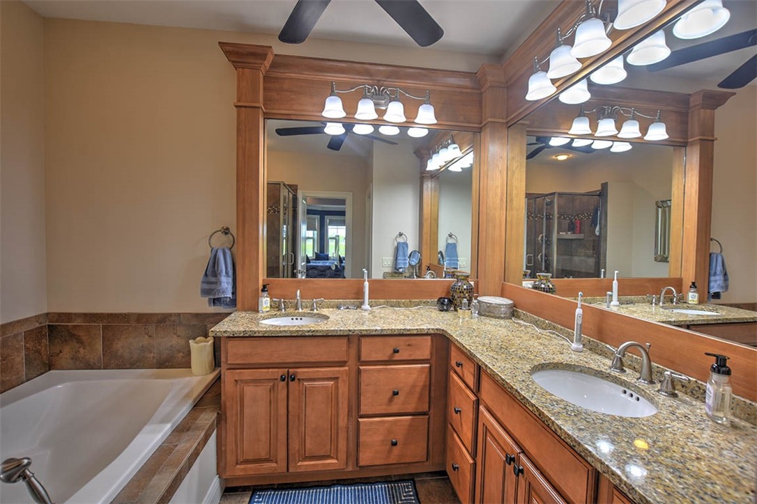 4480 North Bearsdale Road Decatur, IL 62526 - Photo 21 of 45