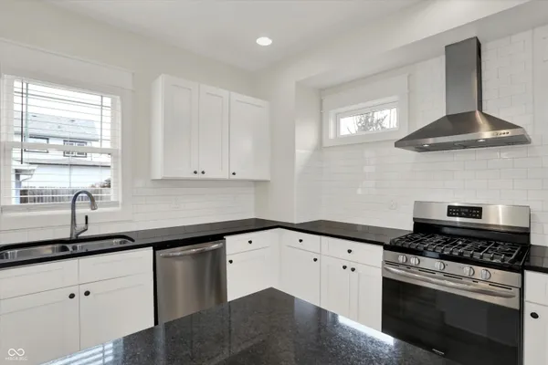 $369,900 | 1133 Dawson Street, Indianapolis, IN 46203