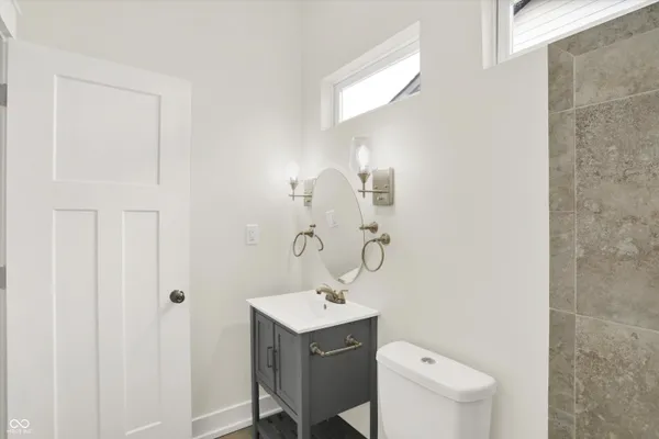 $369,900 | 1133 Dawson Street, Indianapolis, IN 46203