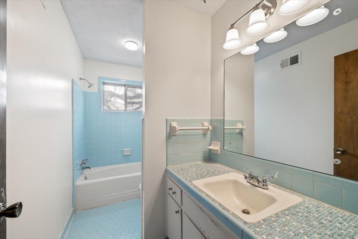 6223 Quince Road Memphis, TN 38119 - Photo 25 of 33