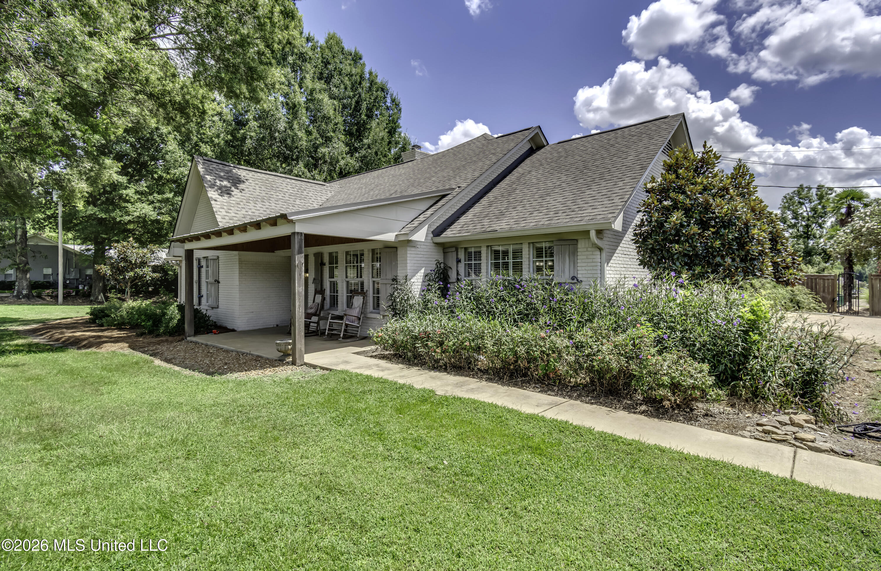 107 Germantown Rd--4