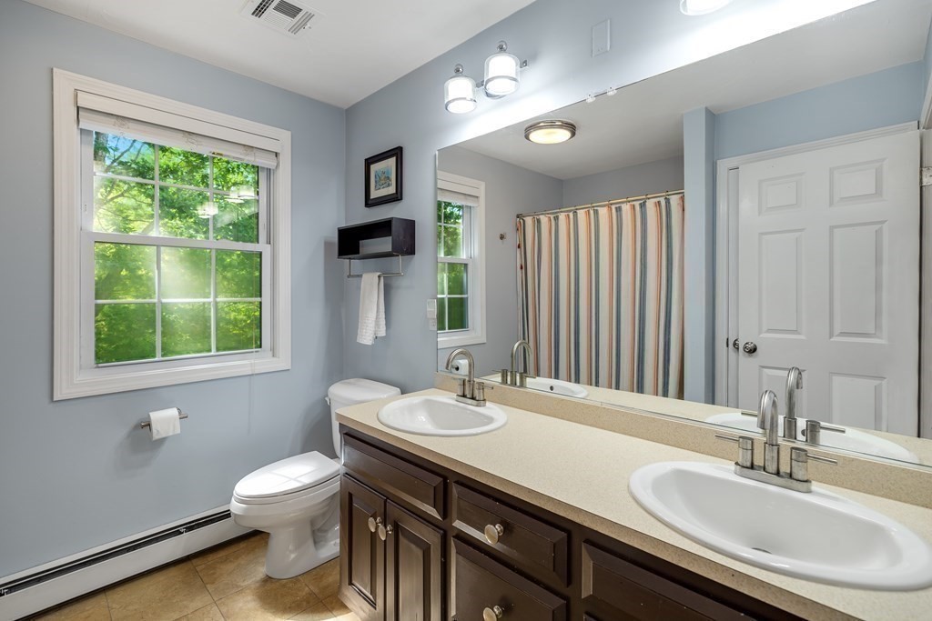 38 Meadowbrook Road Franklin, MA 02038 - Photo 27 of 42 Gallery Image 27