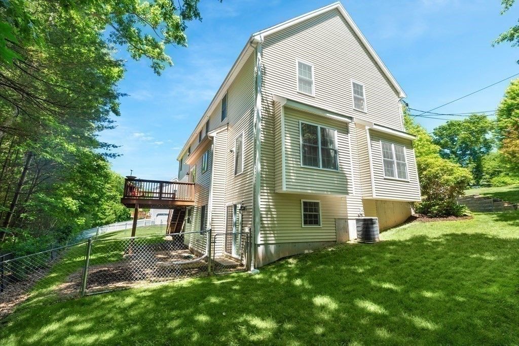 38 Meadowbrook Road Franklin, MA 02038 - Photo 30 of 42 Gallery Image 30