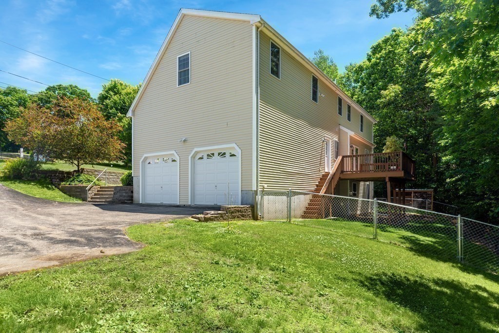 38 Meadowbrook Road Franklin, MA 02038 - Photo 31 of 42 Gallery Image 31