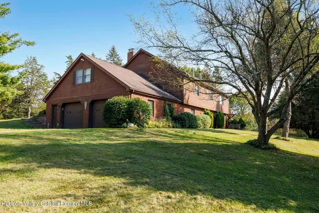 $1,595,000 | 317 County Rte 6, Germantown, NY 12526