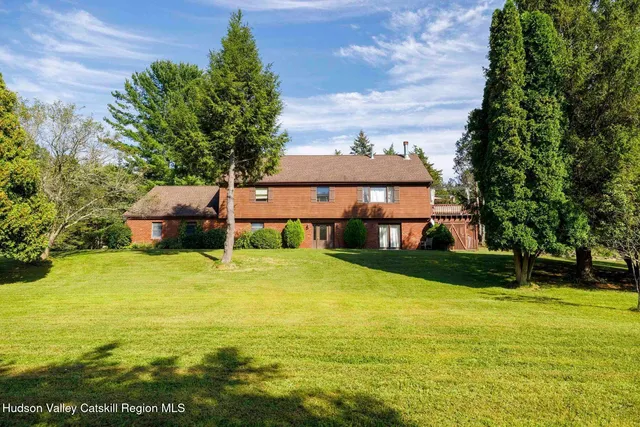 $1,595,000 | 317 County Rte 6, Germantown, NY 12526