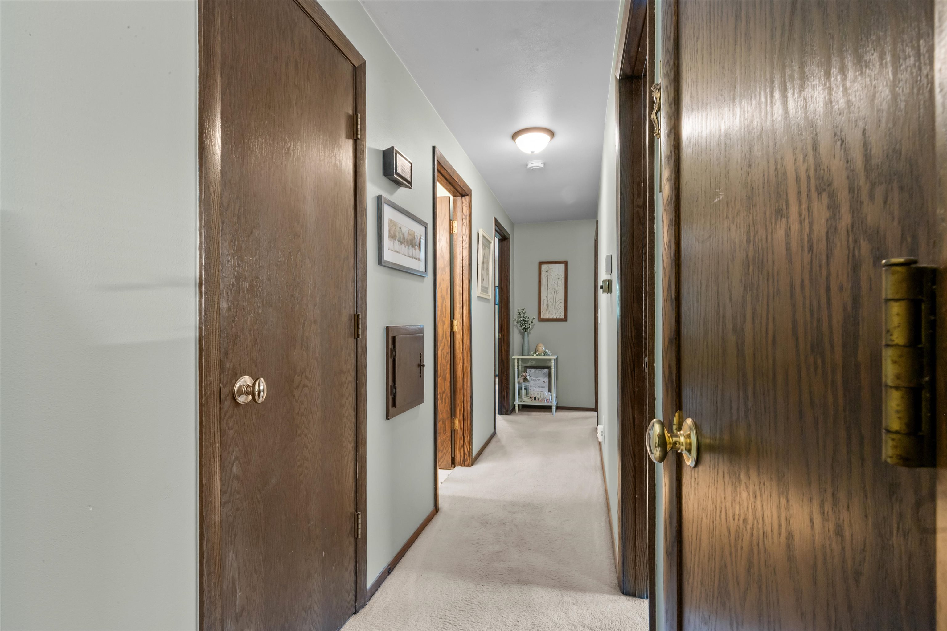 2416 North Elinor Street Appleton, WI 54914 - Photo 13 of 31