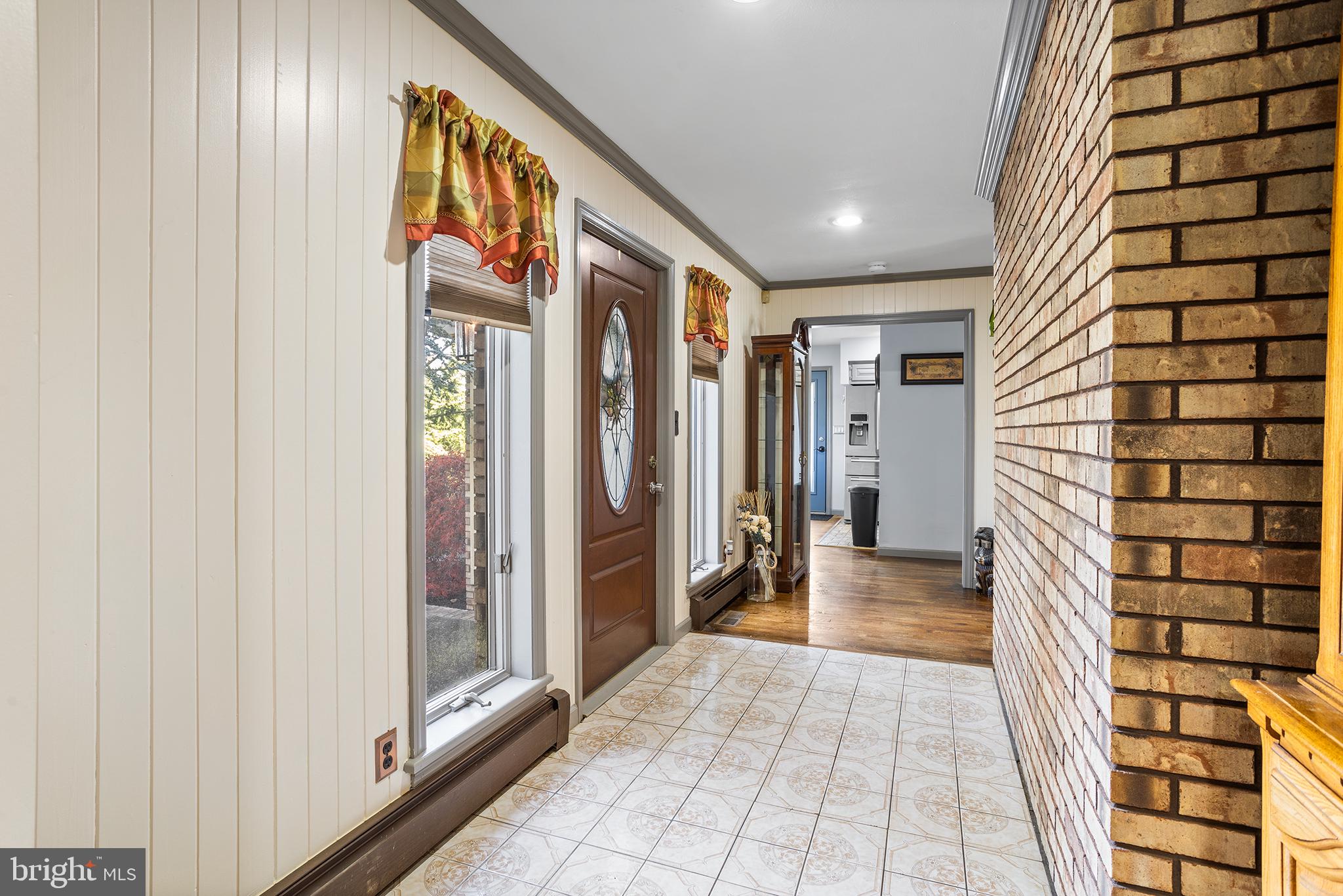93 Potts Road Robbinsville, NJ 08691 - Photo 11 of 37