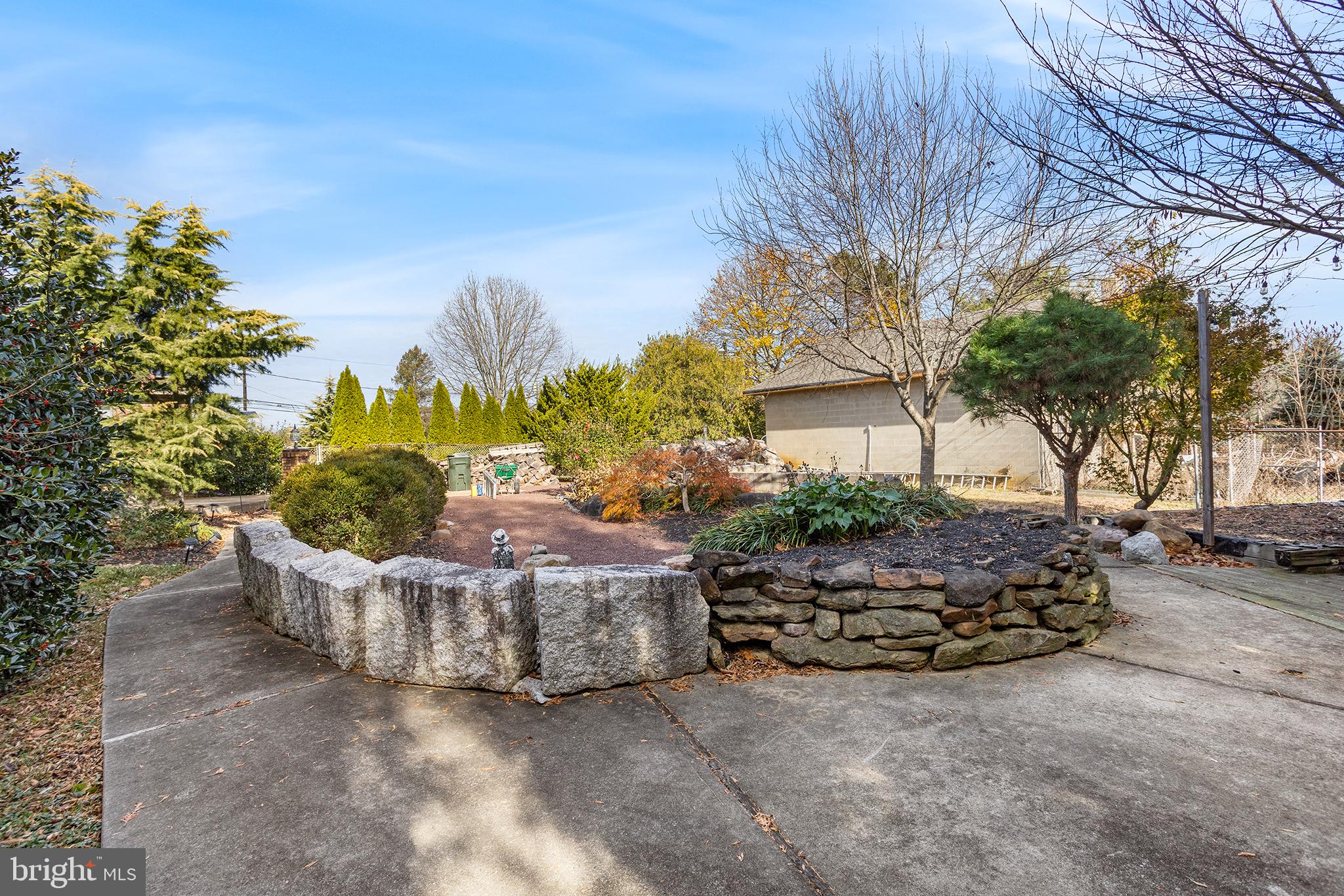 93 Potts Road Robbinsville, NJ 08691 - Photo 33 of 37