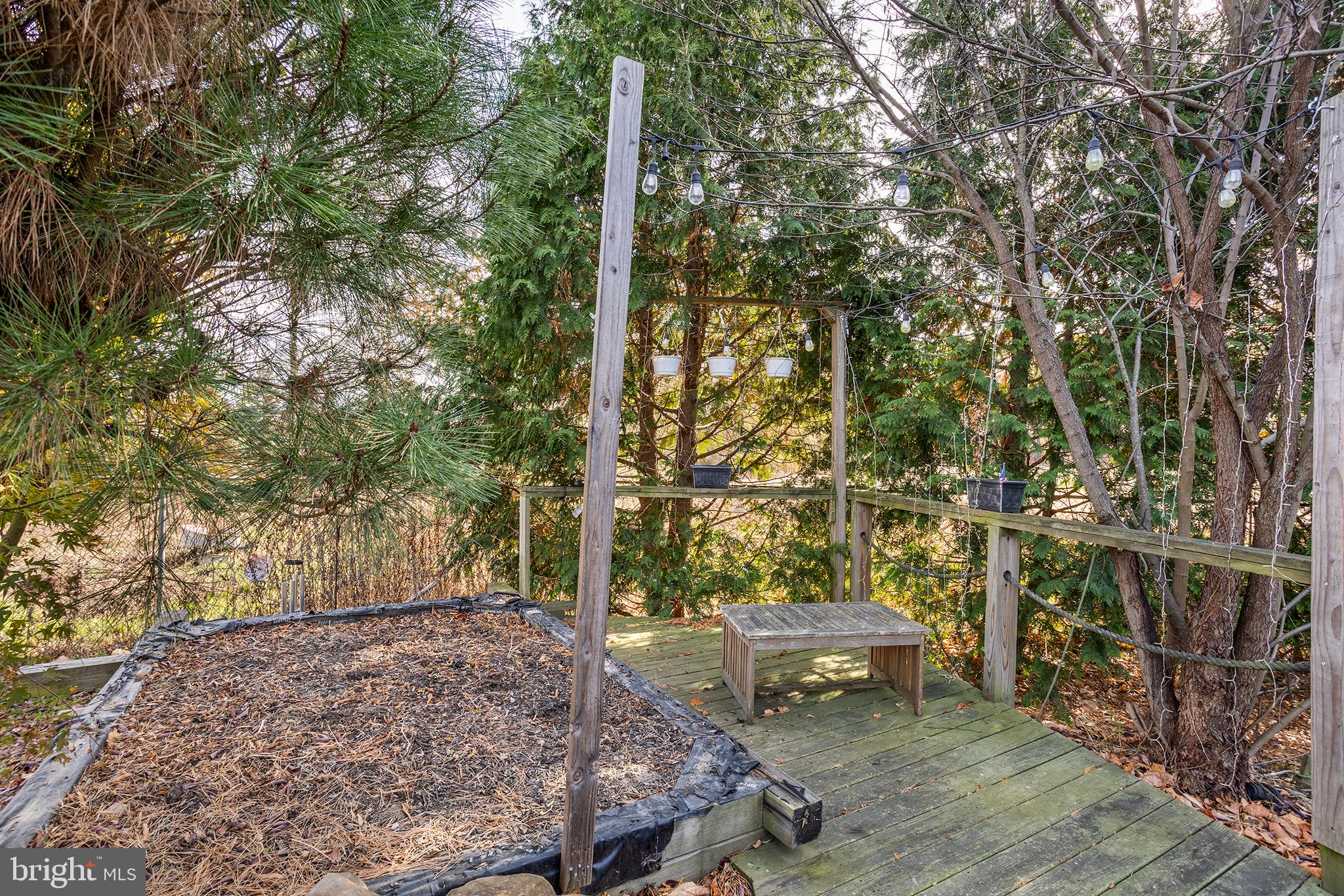 93 Potts Road Robbinsville, NJ 08691 - Photo 34 of 37