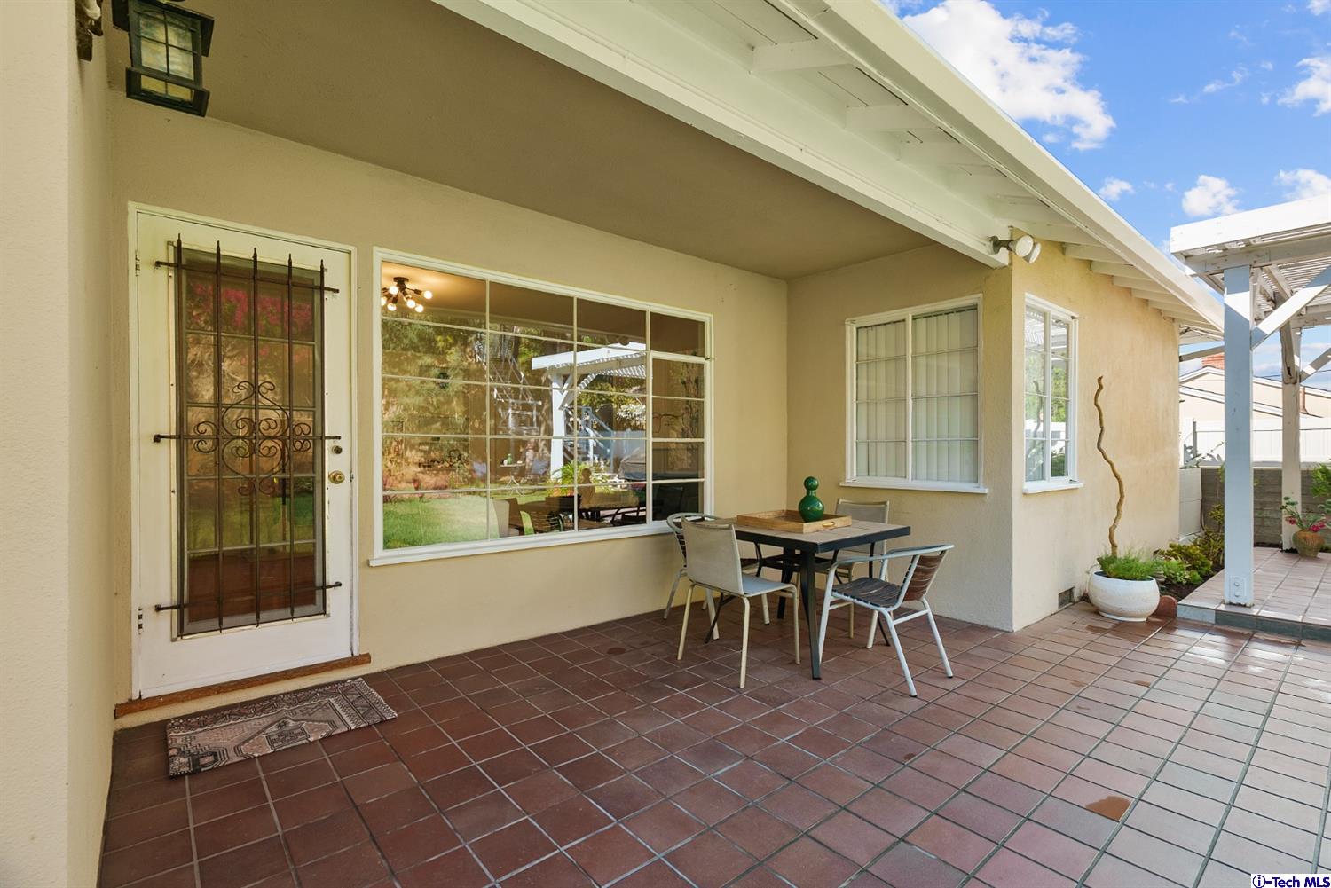 107 East Kenneth Road Glendale, CA 91207 - Photo 51 of 55 Gallery Image 51